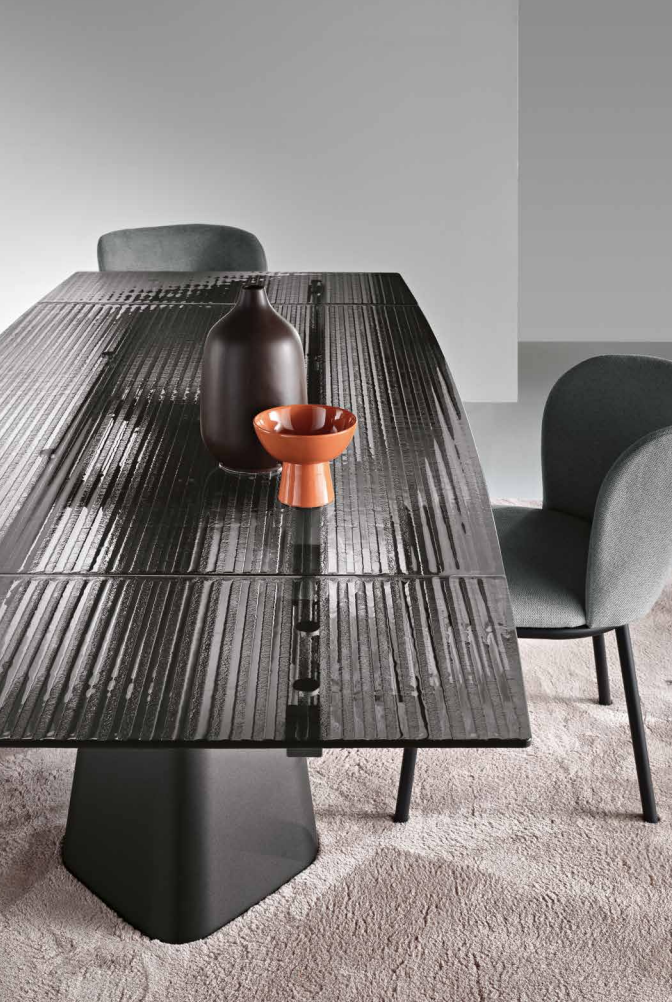 Tavolo Allungabile KeJ 11 – Base Nero o Bronzo, Piano in Vetro Rigato Trasparente 11 - immagine 2